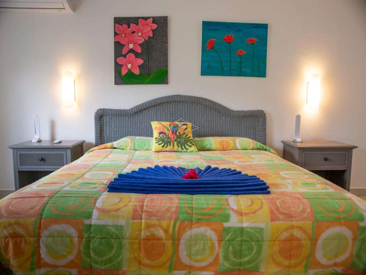 Antigua Village Beach Resort Dickenson Bay Bagian luar foto