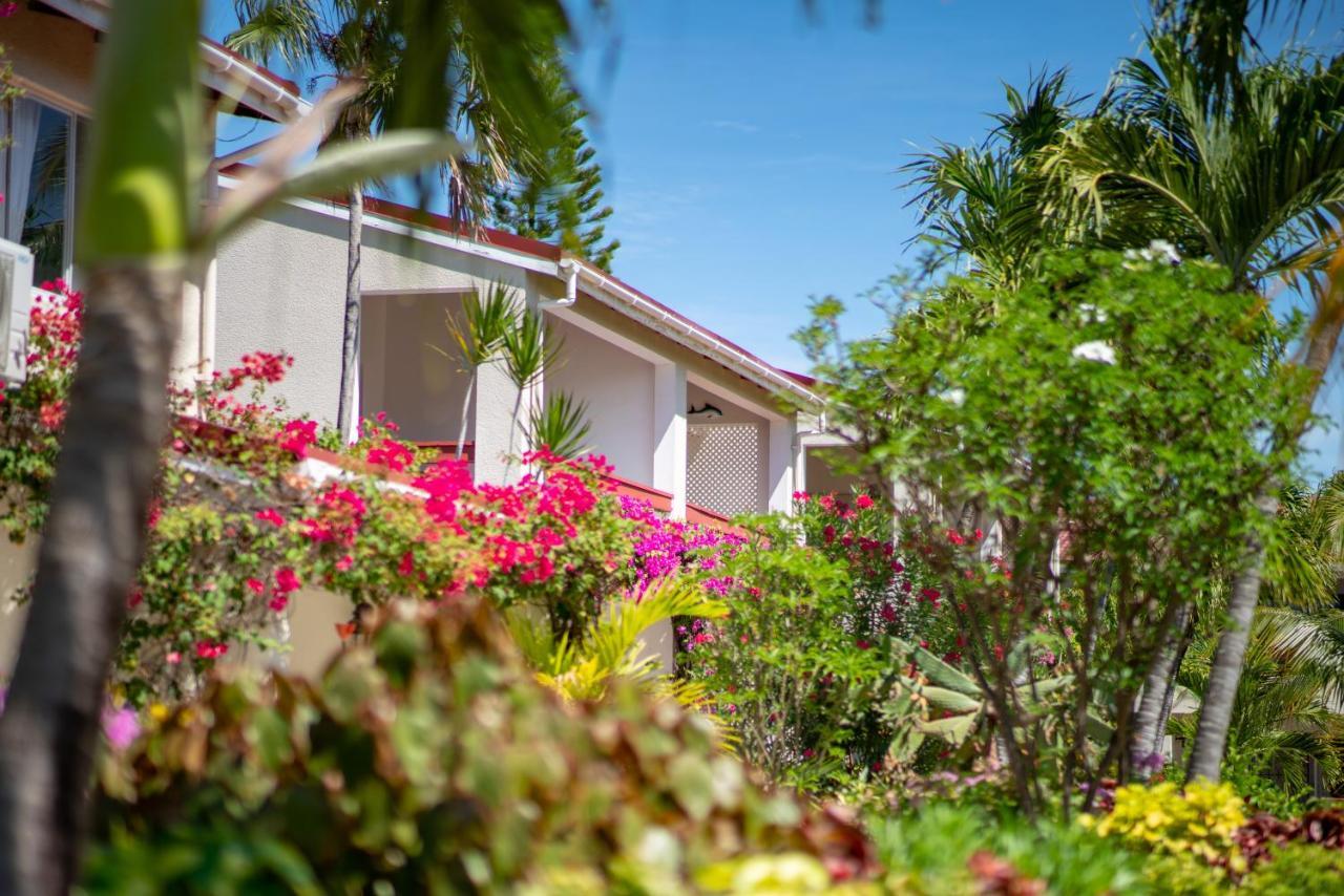 Antigua Village Beach Resort Dickenson Bay Bagian luar foto