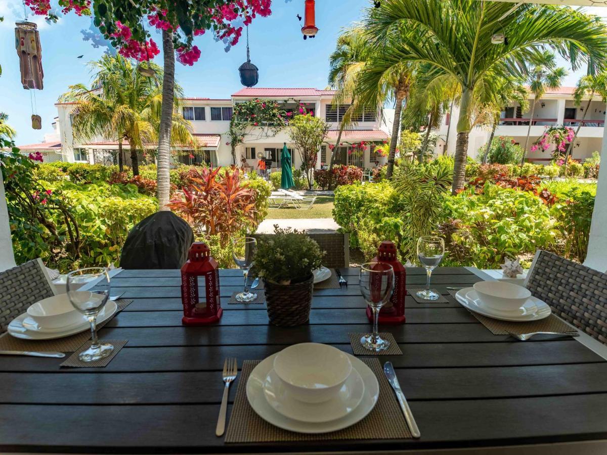 Antigua Village Beach Resort Dickenson Bay Bagian luar foto